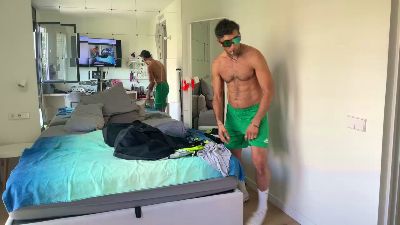 ReVersablepig webcam model stream image