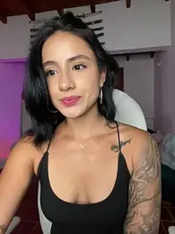 Ale_Lewis webcam model stream image