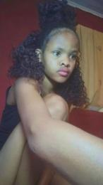 Maicah23 webcam model stream image