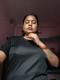 Aanushaka webcam stripchat model stream image
