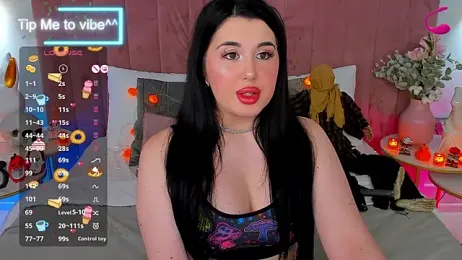 Mayzzie webcam model stream image