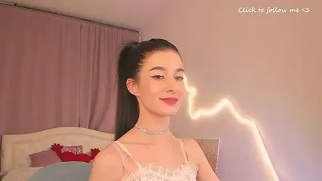 LauraCoy webcam model stream image