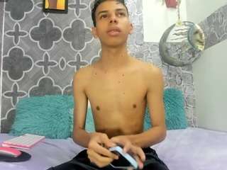 sexy-boysx19 webcam camsoda model stream image