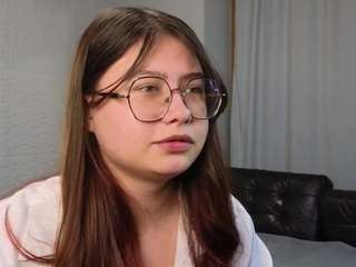 lali-tali webcam model stream image