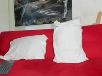 sweatyhairypig1 webcam model stream image
