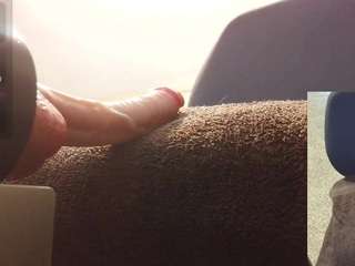 2tiredoftoys webcam camsoda model stream image