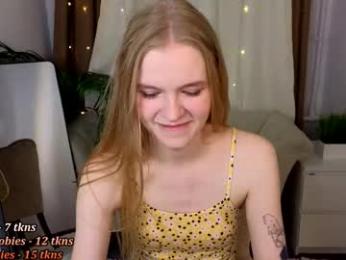 erica_coy_ webcam model stream image