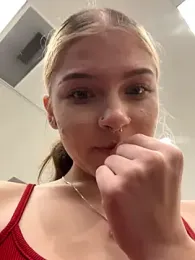 kykybaby4444 webcam model stream image