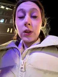 FroggyAnna webcam model stream image