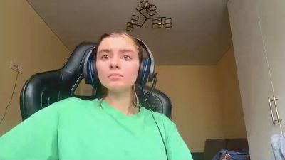 MeaganYorton webcam model stream image