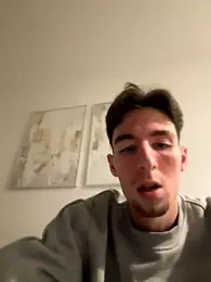 MikesWood21 webcam model stream image