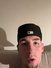 MikesWood21 webcam model stream image