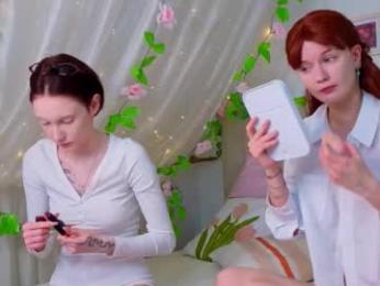 lil_tits_girls webcam model stream image