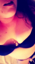 Emmybaby2324 webcam model stream image