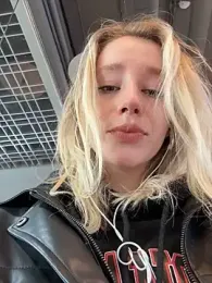 SSSATIVA_model webcam model stream image