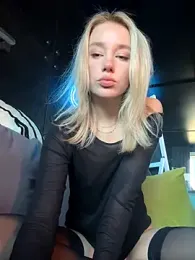 SSSATIVA_model webcam stripchat model stream image