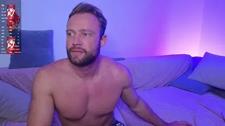 MaxMia webcam model stream image