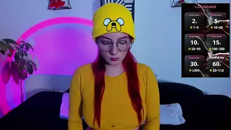 Dafne_Moon webcam model stream image