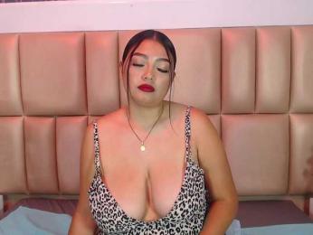 ArianaRouge webcam model stream image