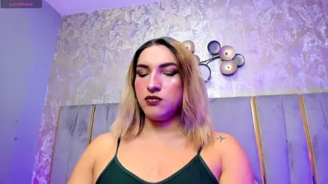 TomLondon_ webcam model stream image