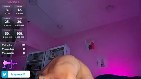 Ian_Castillo_ webcam model stream image