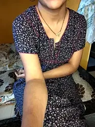 Telugu-Rowdy-pilla webcam model stream image