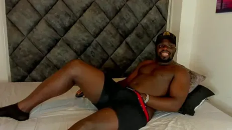 Latrellx7 webcam model stream image