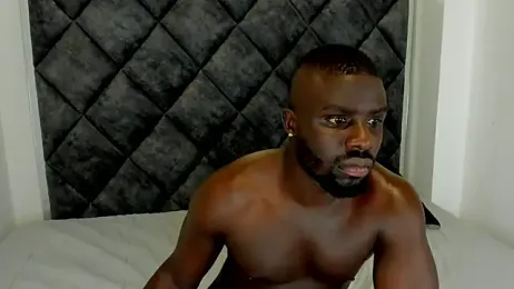 Latrellx7 webcam model stream image