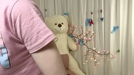 ViollaBloom webcam model stream image