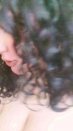 Auroramunizrt webcam model stream image