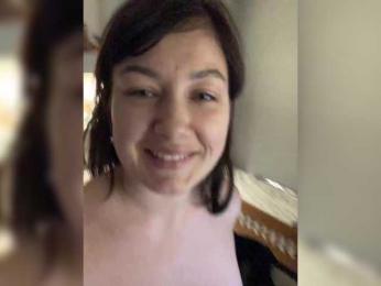 KatrinZeta webcam model stream image