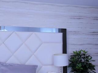 Mia Colemman webcam model stream image