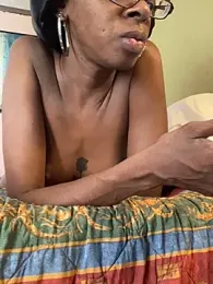 Jasmine_FullsShine webcam model stream image