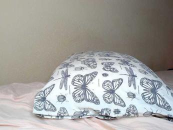 JustAlice webcam model stream image