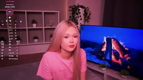 KaryTasch webcam model stream image