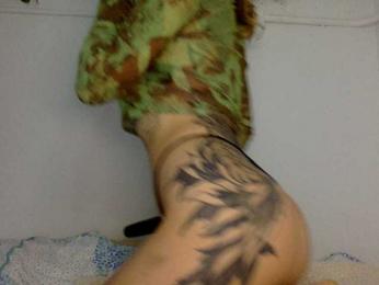 MiraLuna webcam model stream image