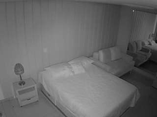 voyeurcam-casa-salsa-bedroom-5 webcam model stream image