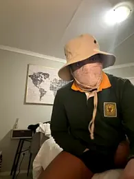 TevBrown webcam model stream image