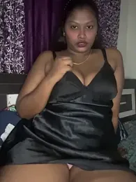 Shradha-999 webcam model stream image