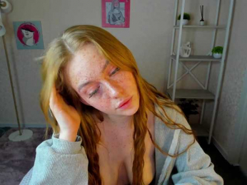 Roxy-Sunny webcam model stream image