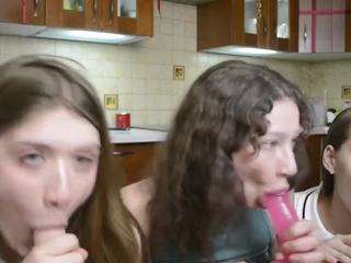 hot-caramells webcam model stream image