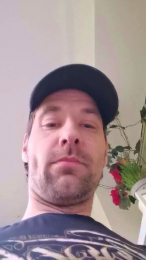 Supreme_x webcam model stream image