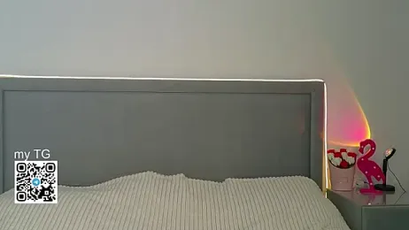 Hakuuna_Matata webcam model stream image