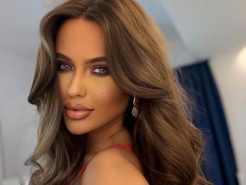 Anais webcam model stream image