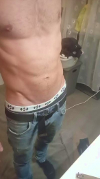 vale860 webcam model stream image