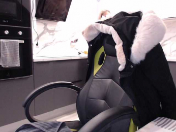blondalina webcam model stream image