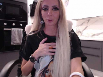 blondalina webcam model stream image