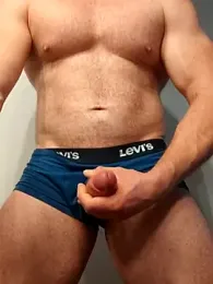 AlphaGymMale webcam model stream image