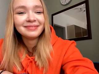 lucieyamamoto webcam model stream image