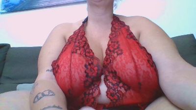 Curvycanary80 webcam model stream image